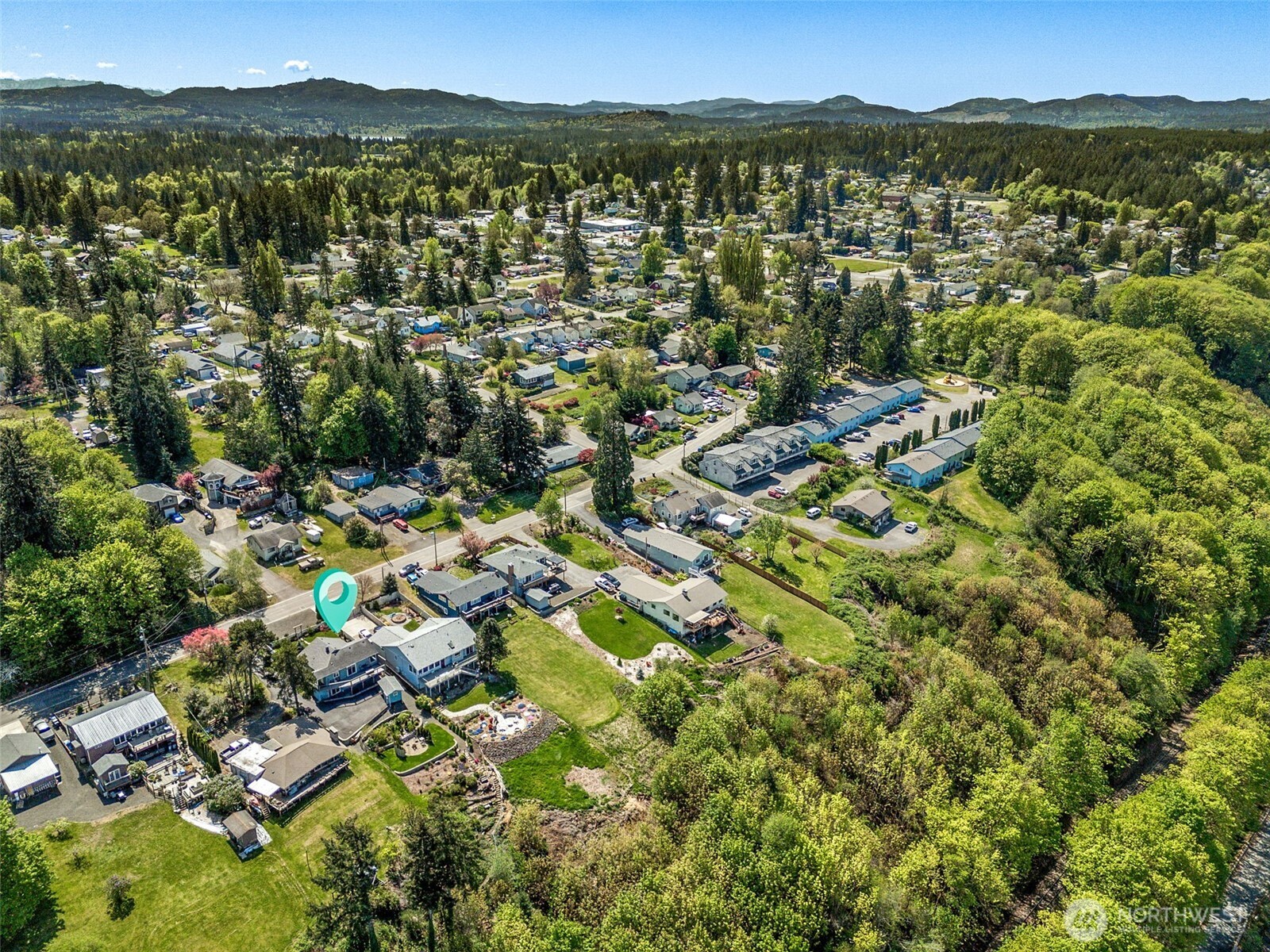 1208 Fairmount Avenue , Shelton, WA 98584