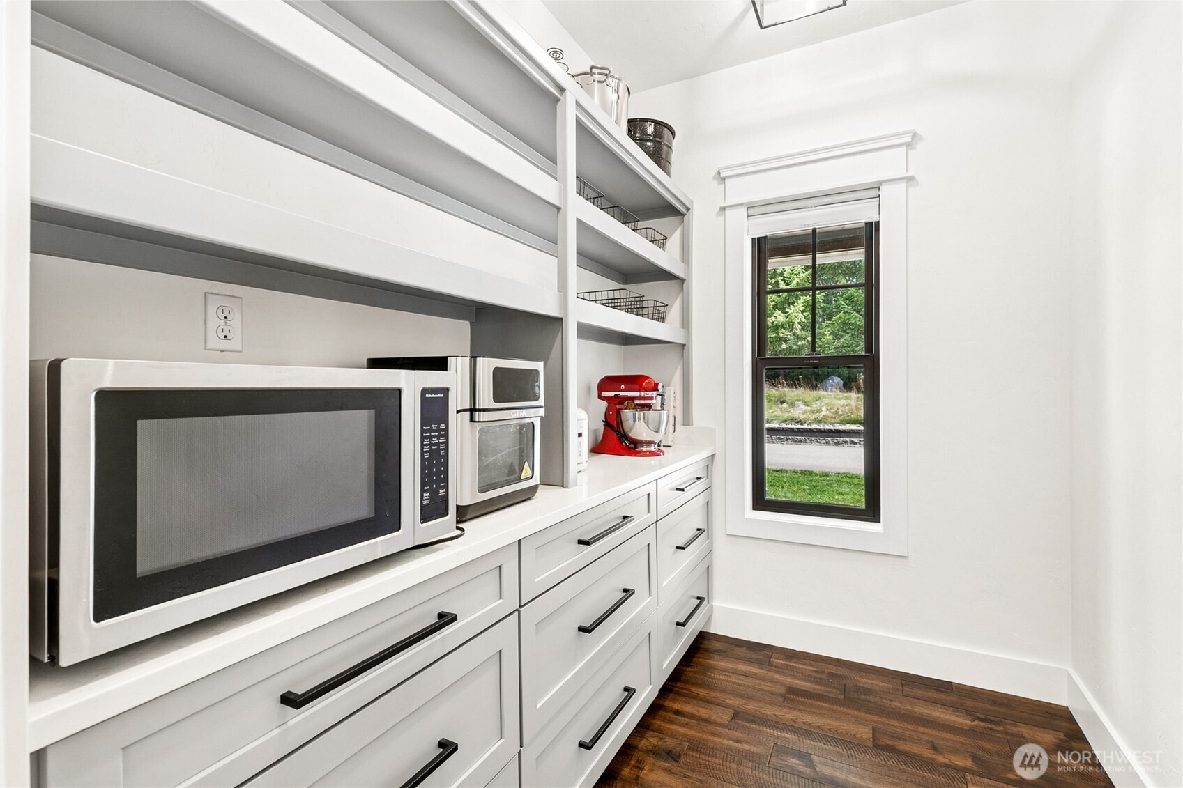 4327 Creekview Lane NW, Olympia, WA 98502