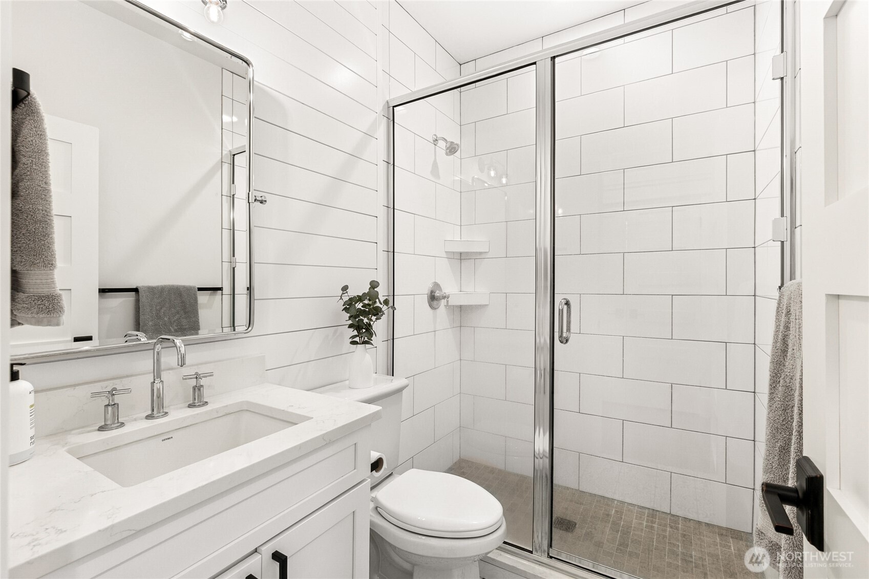 4327 Creekview Lane NW, Olympia, WA 98502