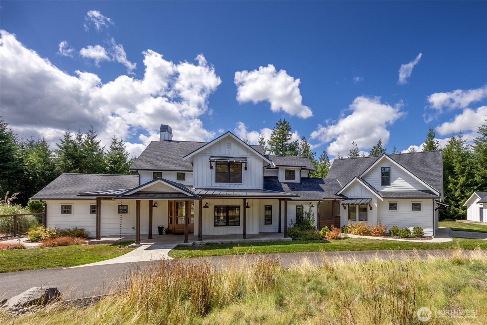 4327 Creekview Lane NW, Olympia, WA 98502