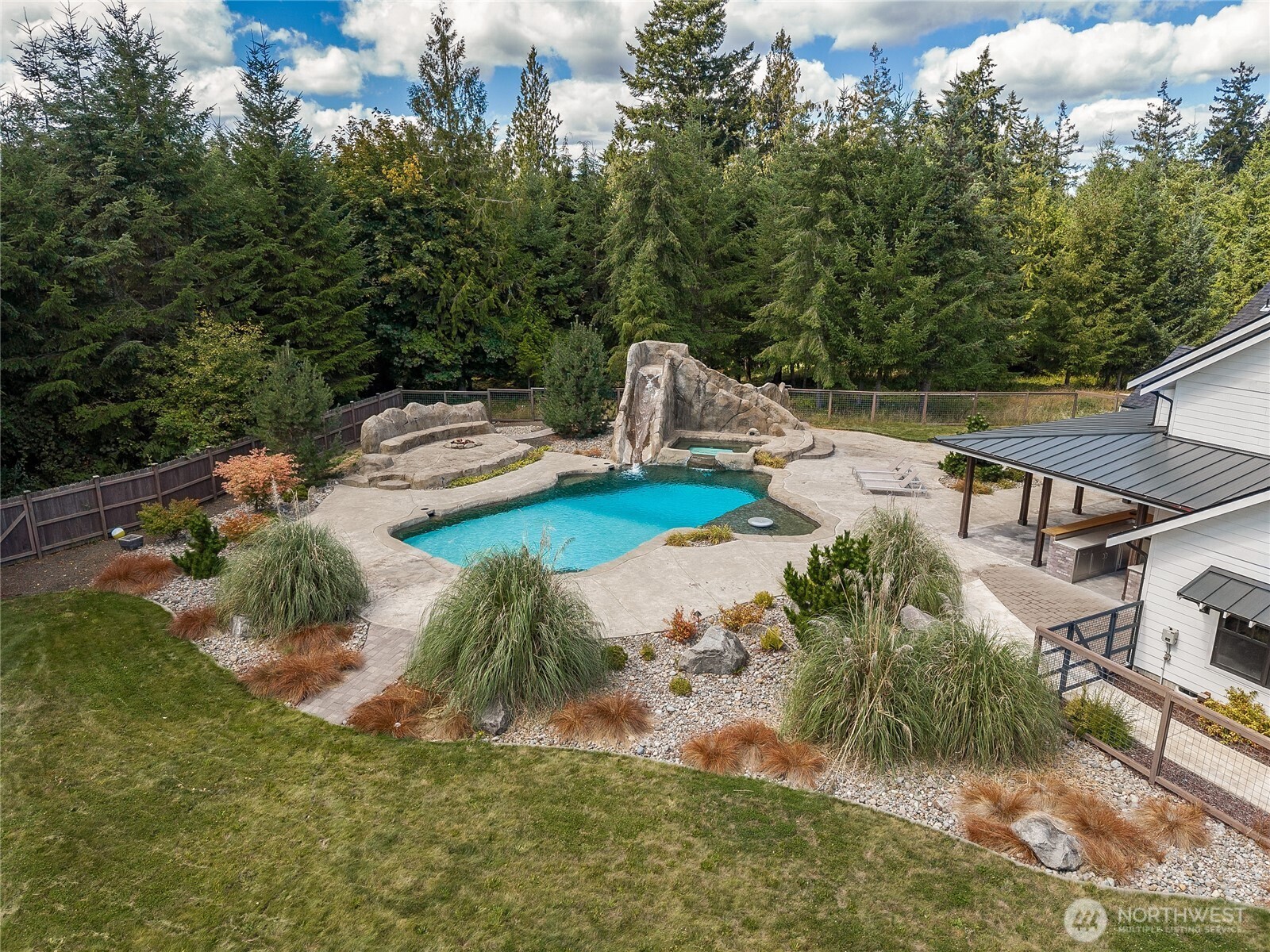 4327 Creekview Lane NW, Olympia, WA 98502