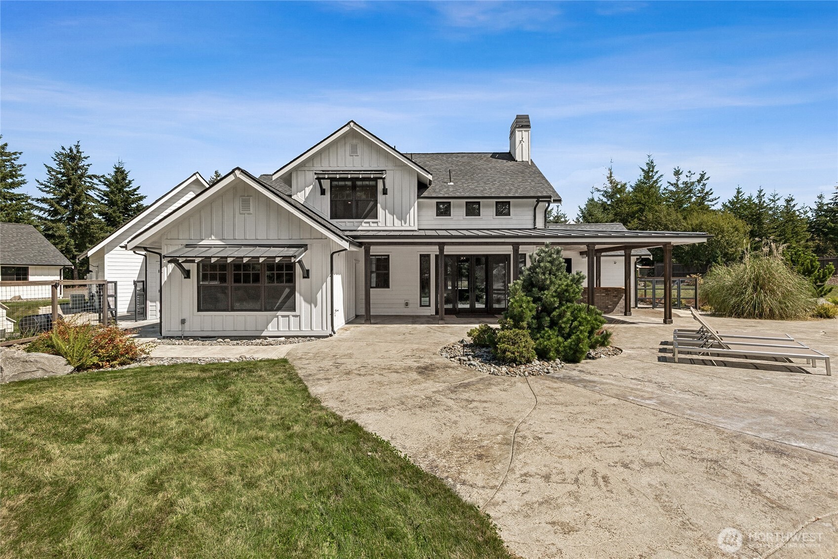 4327 Creekview Lane NW, Olympia, WA 98502