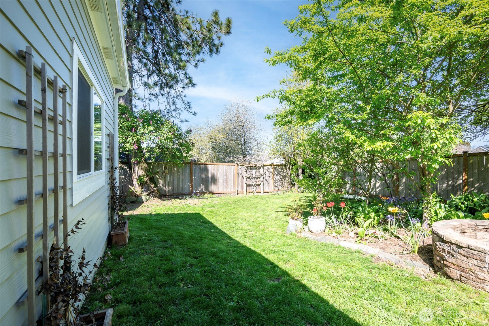 4826 A Street , Tacoma, WA 98408-7613