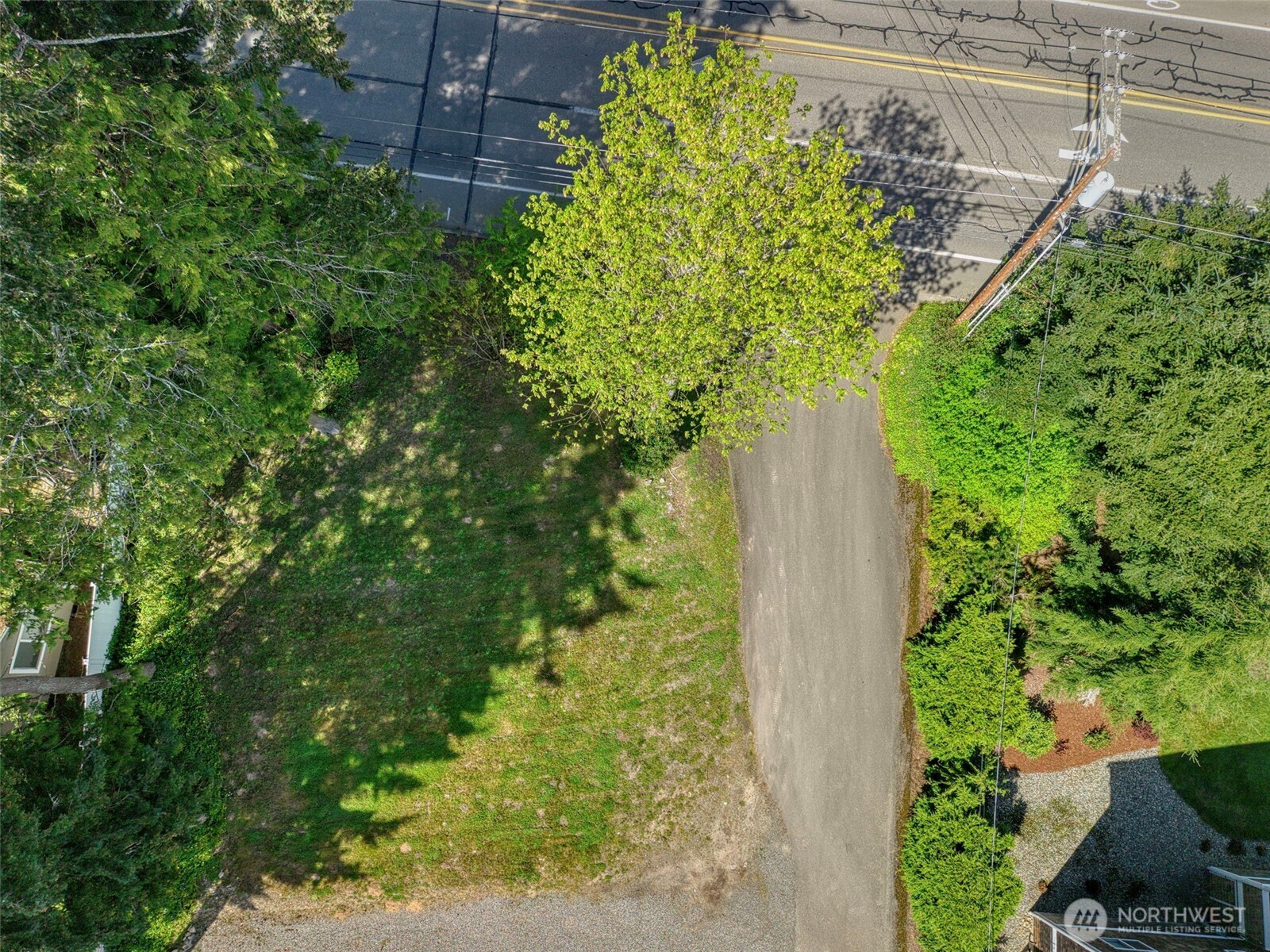 25933 Coveview Lane NE, Kingston, WA 98346