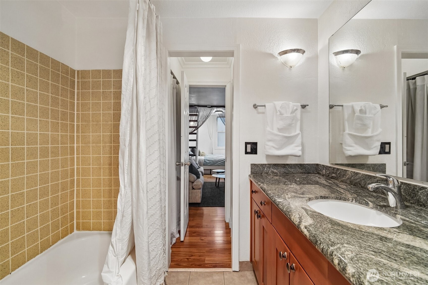 13759 NE 69th Street #674, Redmond, WA 98052-1809