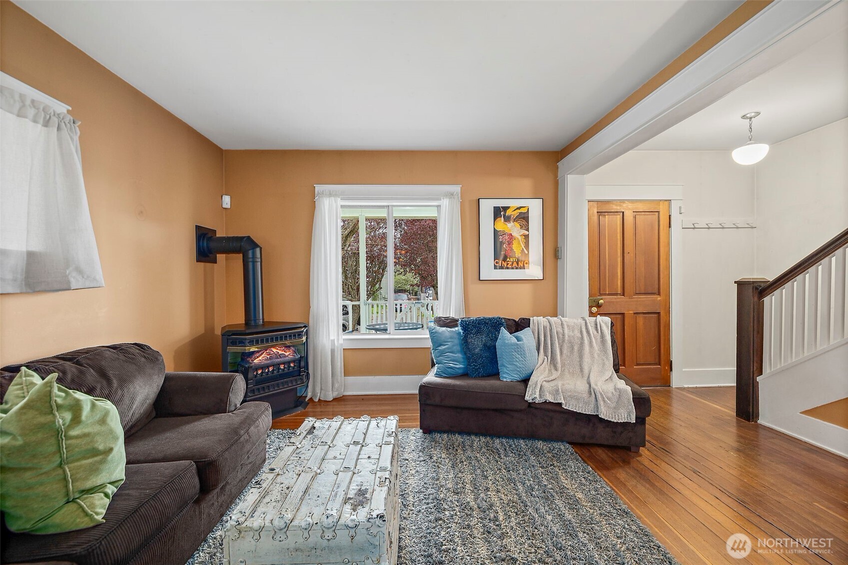 6837 S Thompson Avenue , Tacoma, WA 98408