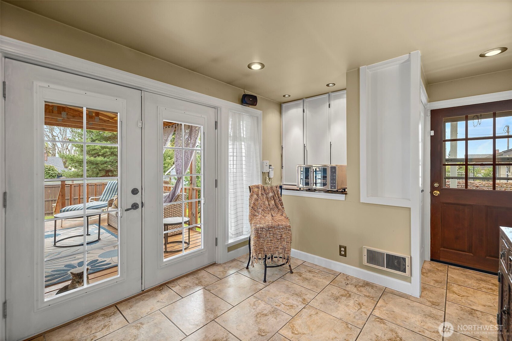 6837 S Thompson Avenue , Tacoma, WA 98408