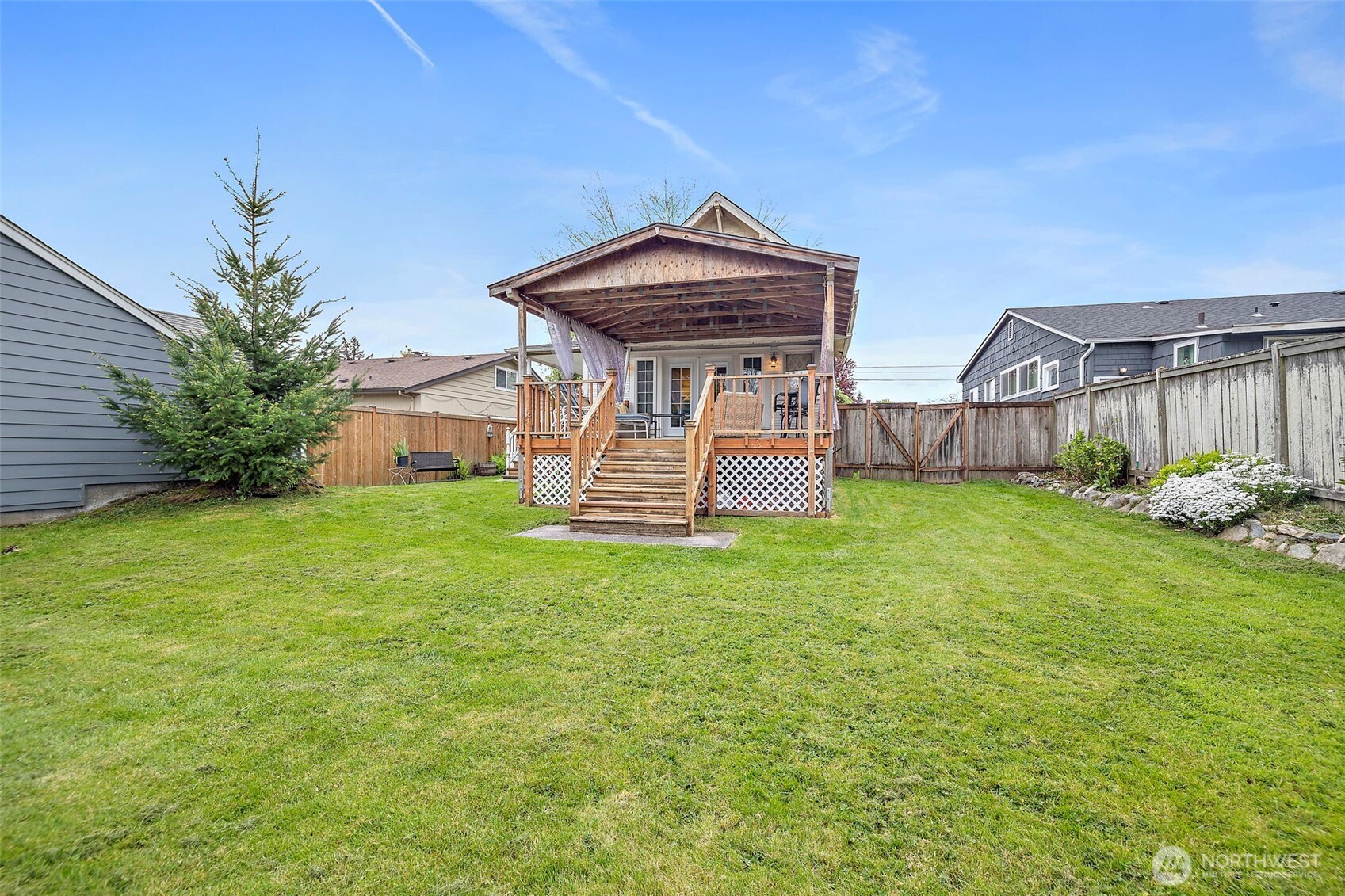 6837 S Thompson Avenue , Tacoma, WA 98408