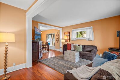6837 S Thompson Avenue , Tacoma, WA 98408 - Photo 4