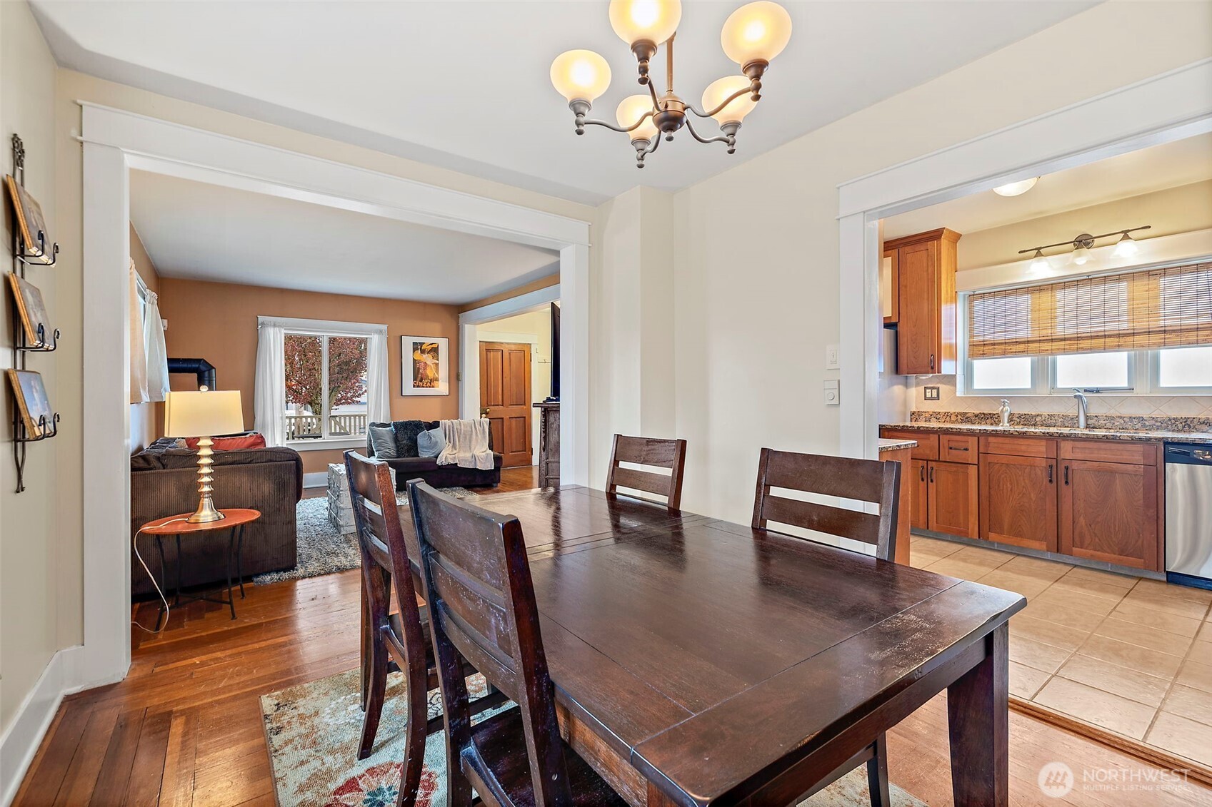 6837 S Thompson Avenue , Tacoma, WA 98408