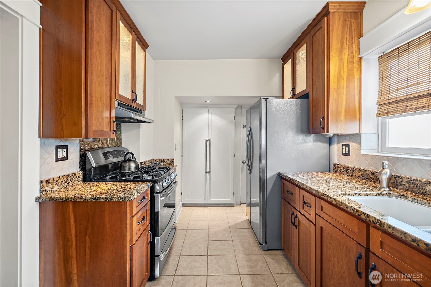 6837 S Thompson Avenue , Tacoma, WA 98408