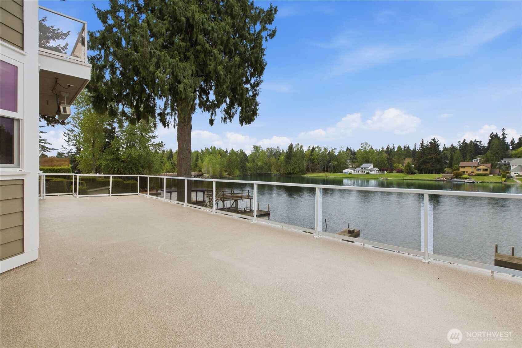4452 185th Avenue E, Lake Tapps, WA 98391