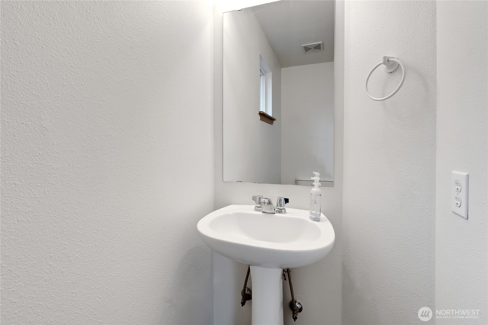 2727 Hidden Springs Loop SE, Lacey, WA 98503