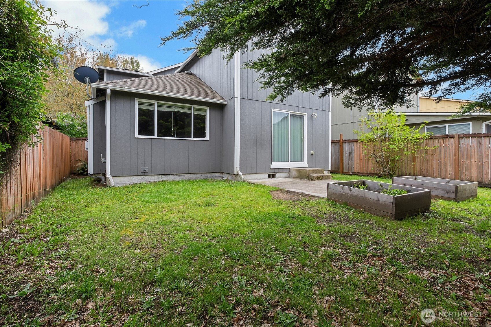 2727 Hidden Springs Loop SE, Lacey, WA 98503