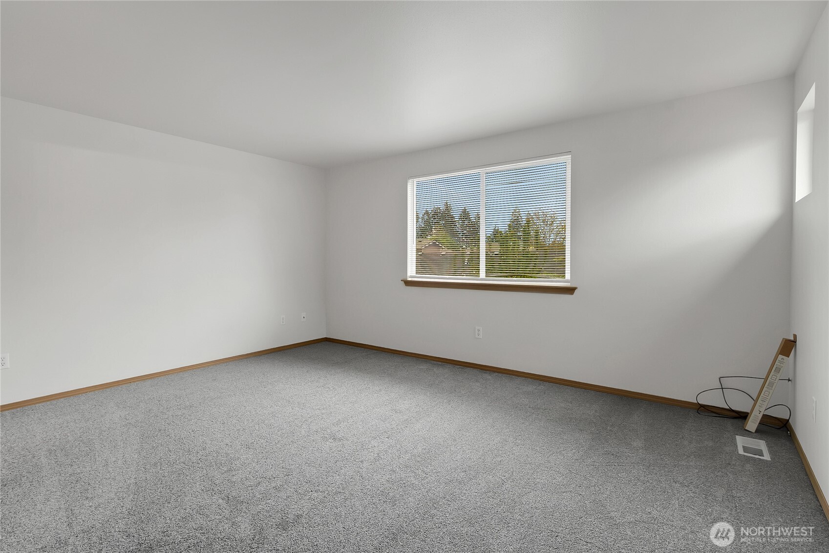 2727 Hidden Springs Loop SE, Lacey, WA 98503