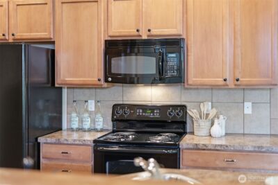 19103 19th Avenue Ct E, Spanaway, WA 98387 - Photo 12