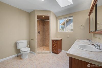 209 W Peters Street , Wenatchee, WA 98801 - Photo 17