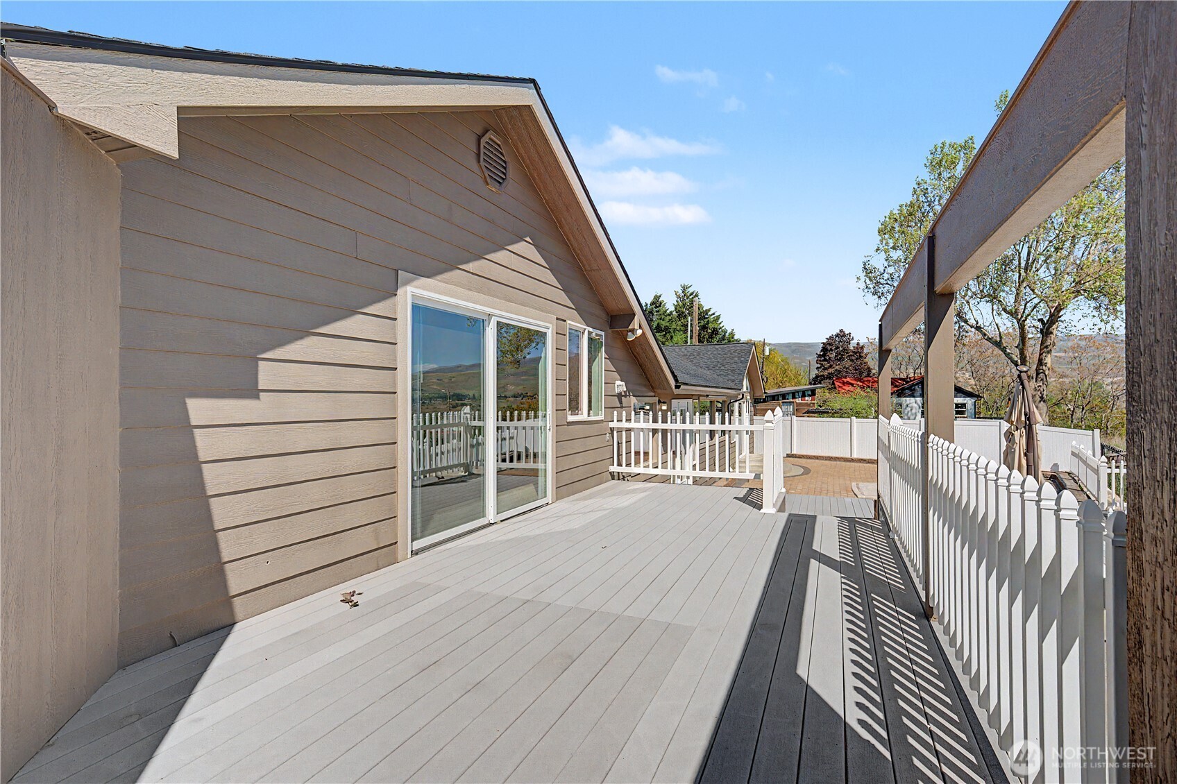 209 W Peters Street , Wenatchee, WA 98801