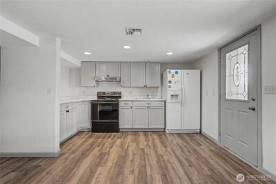 209 W Peters Street , Wenatchee, WA 98801 - Photo 31