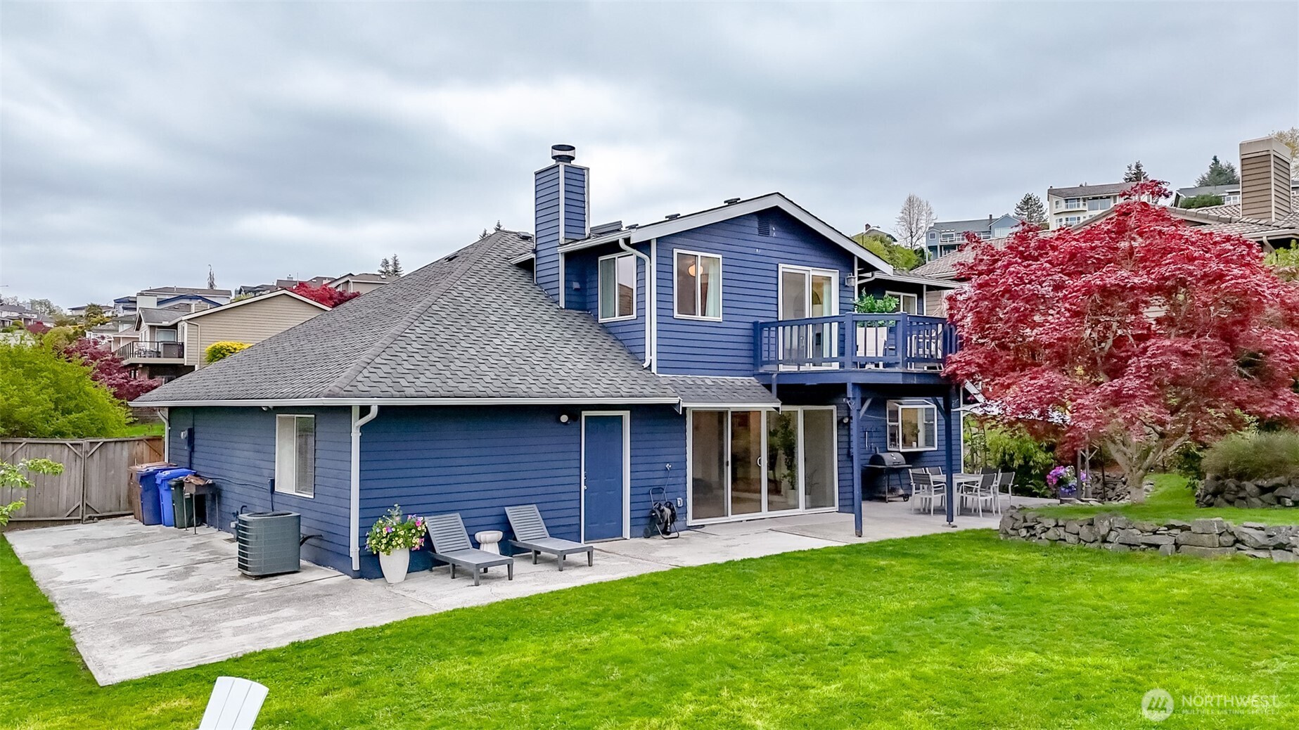 1855 Hillside Drive NE, Tacoma, WA 98422