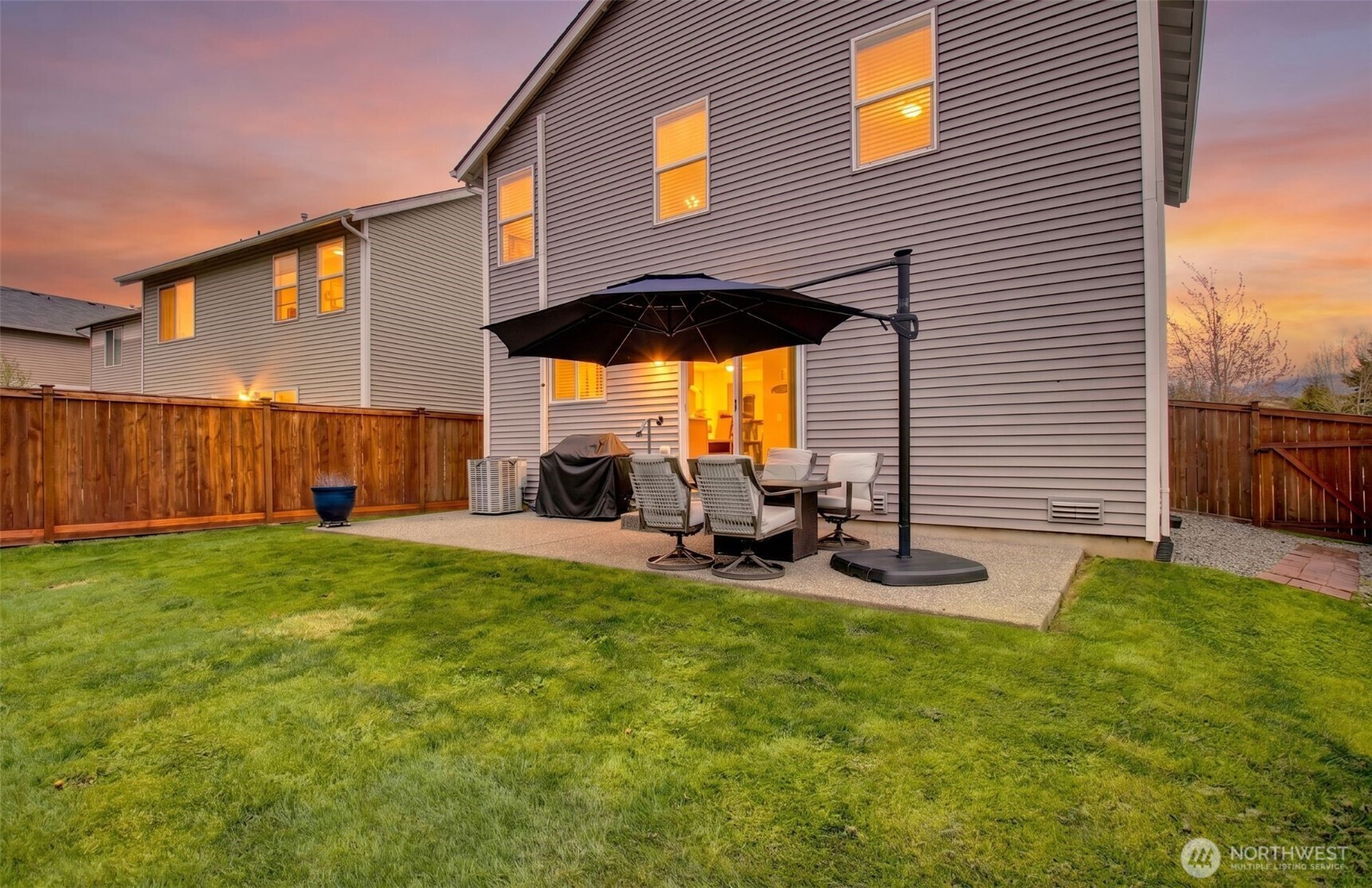 417 Crested Butte Boulevard , Mount Vernon, WA 98273
