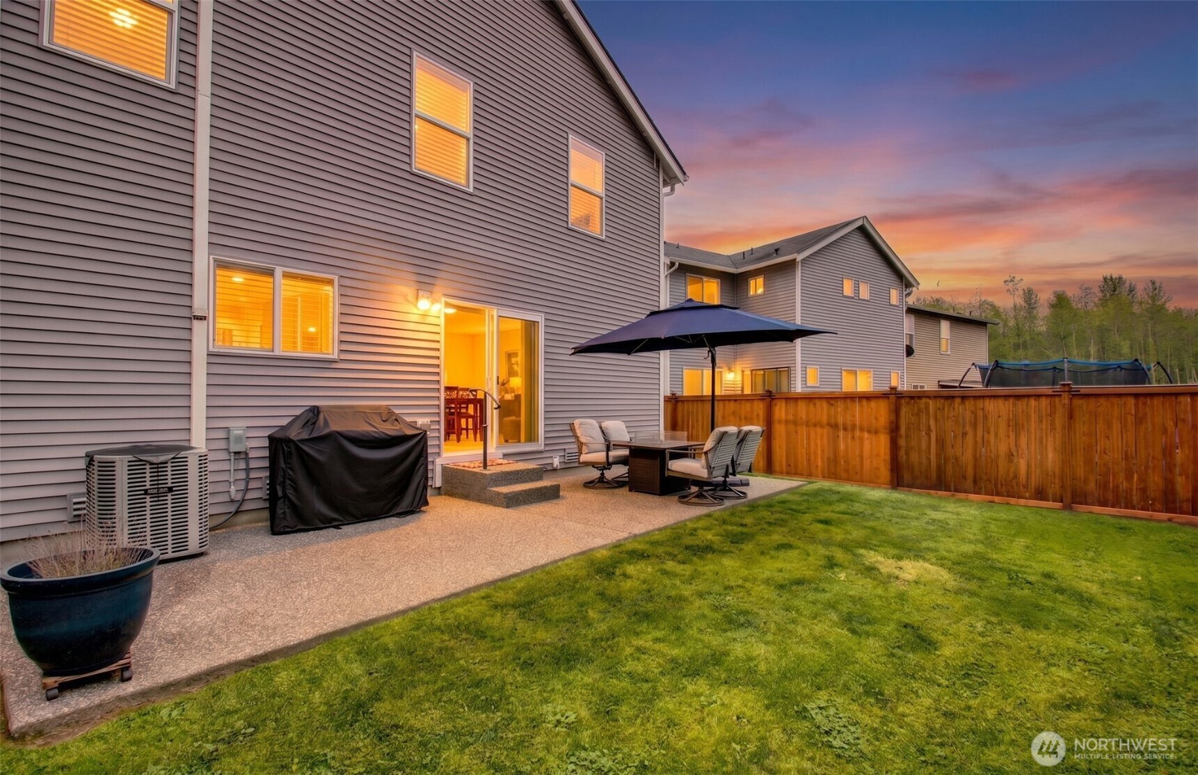 417 Crested Butte Boulevard , Mount Vernon, WA 98273