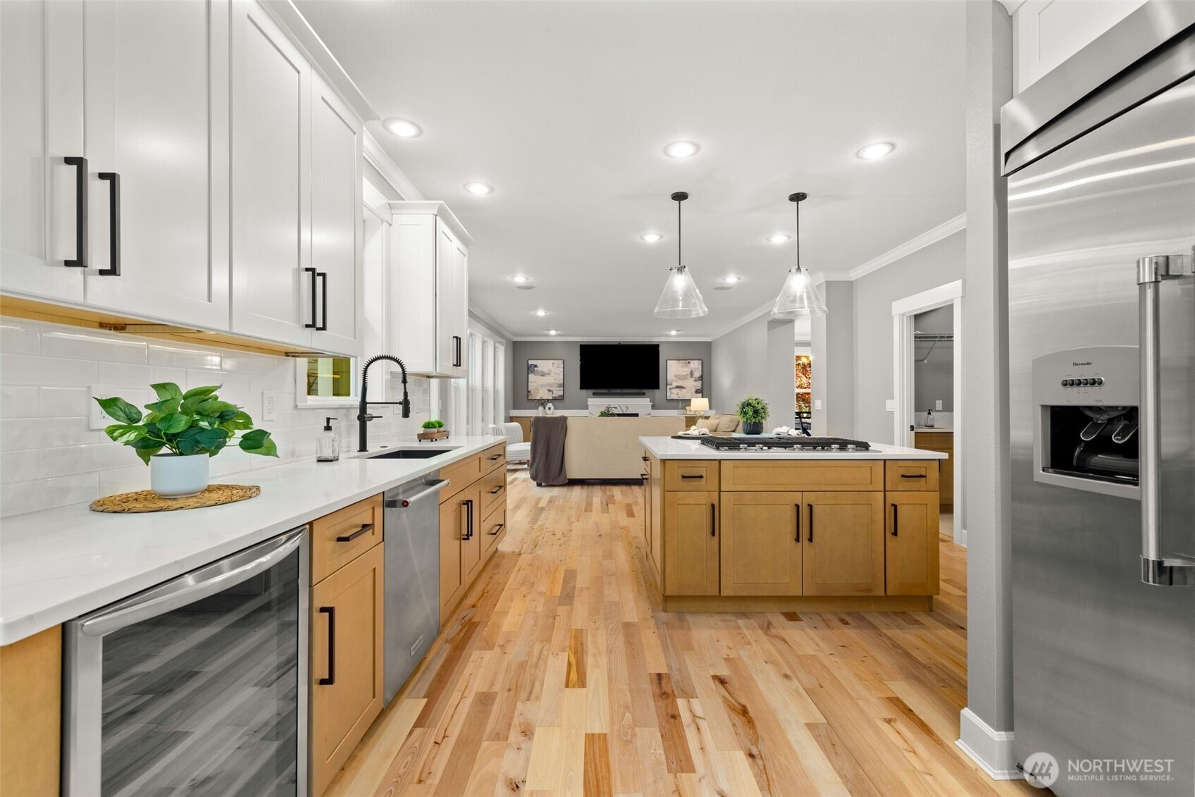 1300 N 27th Place , Renton, WA 98056
