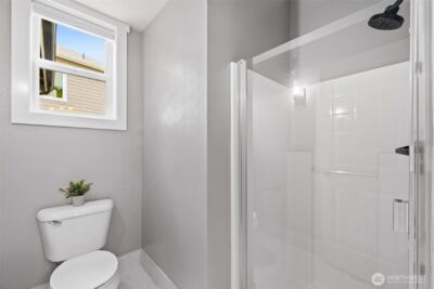 1300 N 27th Place , Renton, WA 98056 - Photo 18