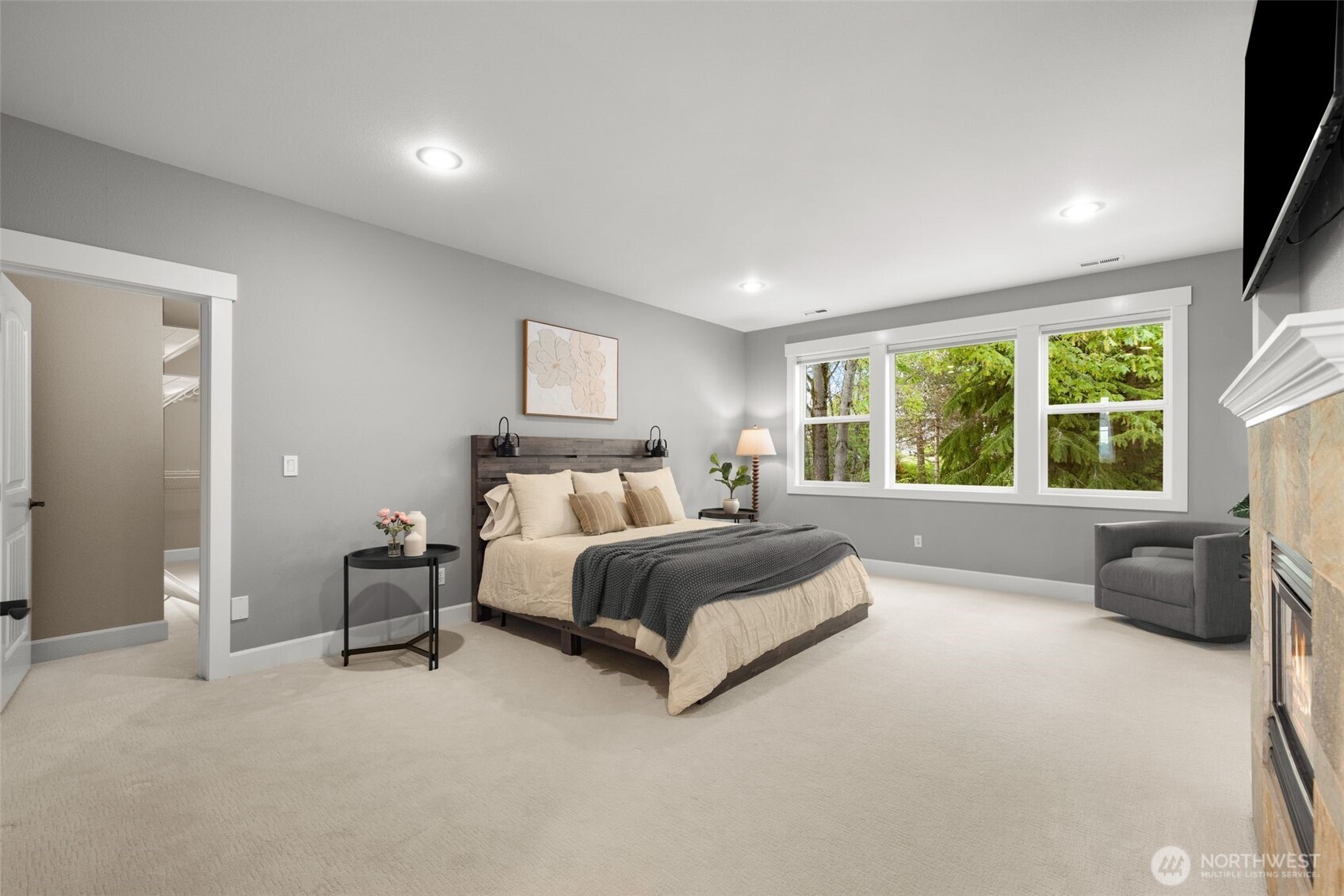 1300 N 27th Place , Renton, WA 98056