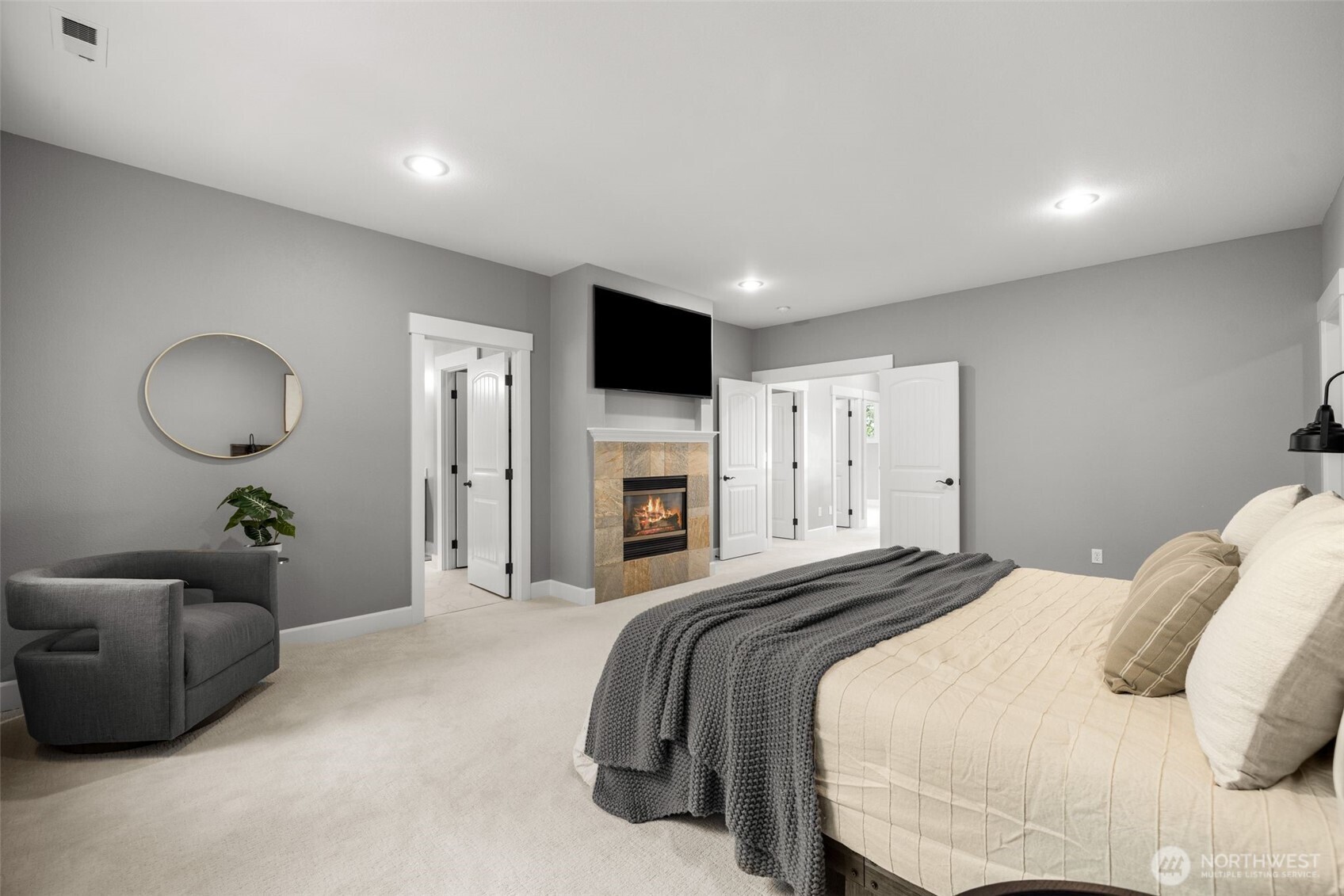 1300 N 27th Place , Renton, WA 98056