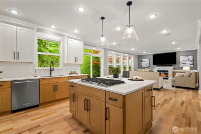 1300 N 27th Place , Renton, WA 98056 - Photo 9