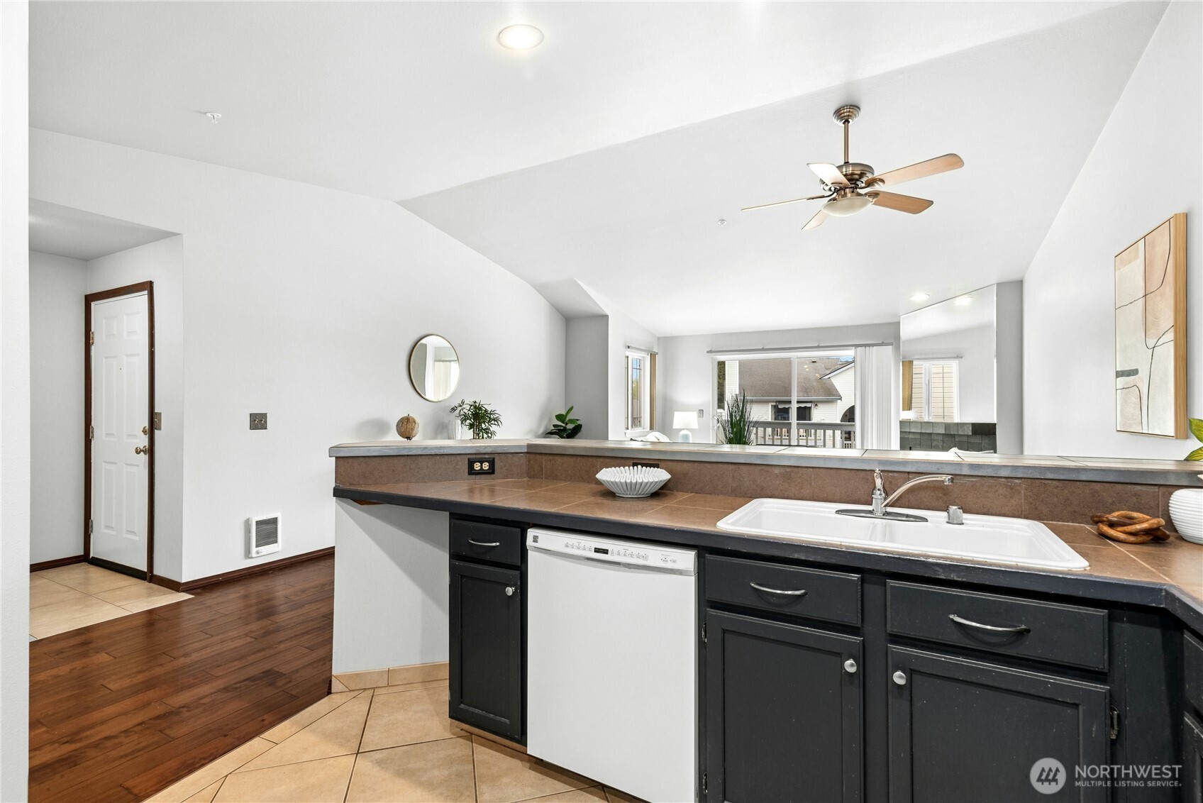 11325 19th Avenue SE #C310, Everett, WA 98208