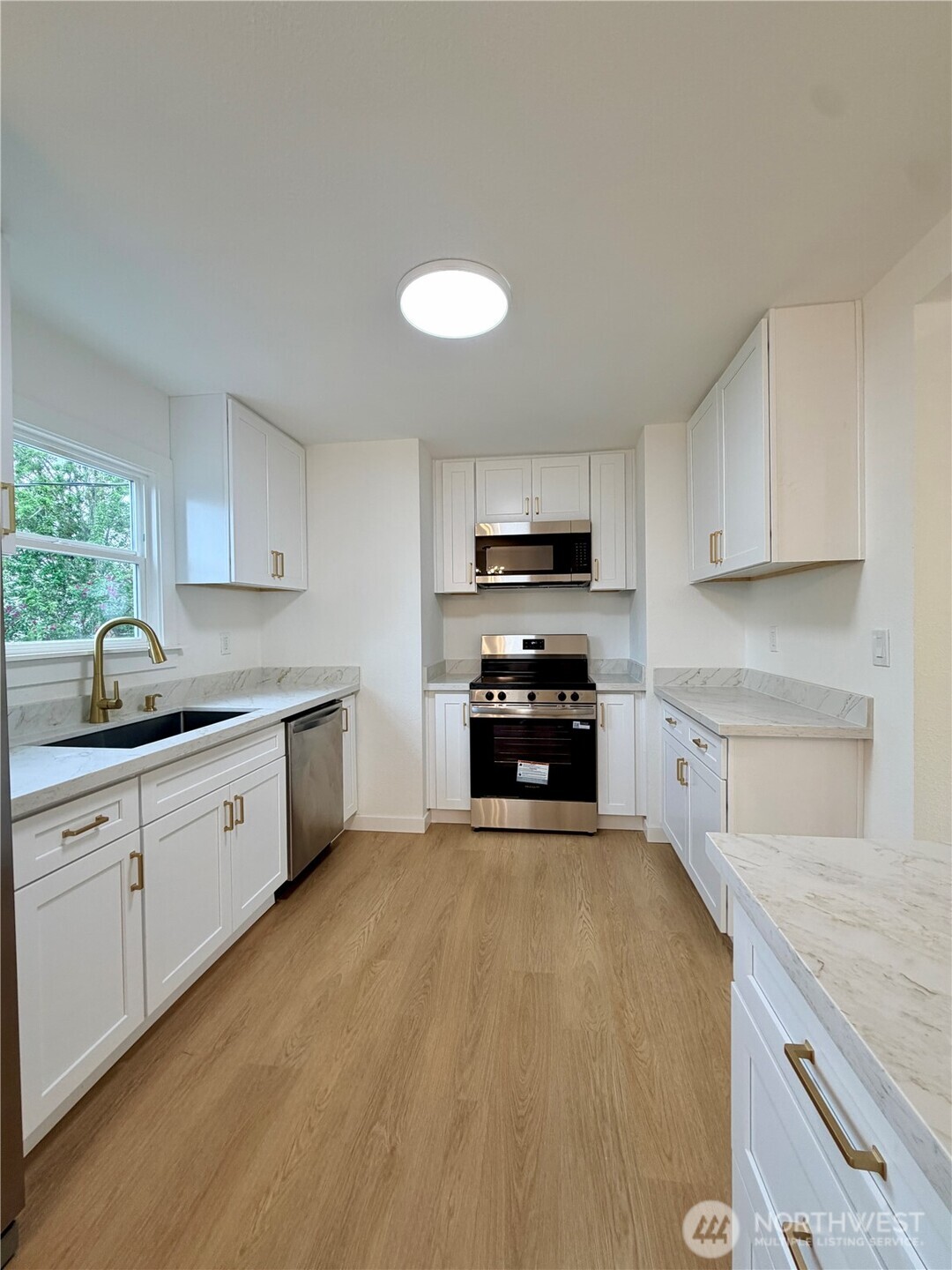 1944 S Ash Street , Tacoma, WA 98405