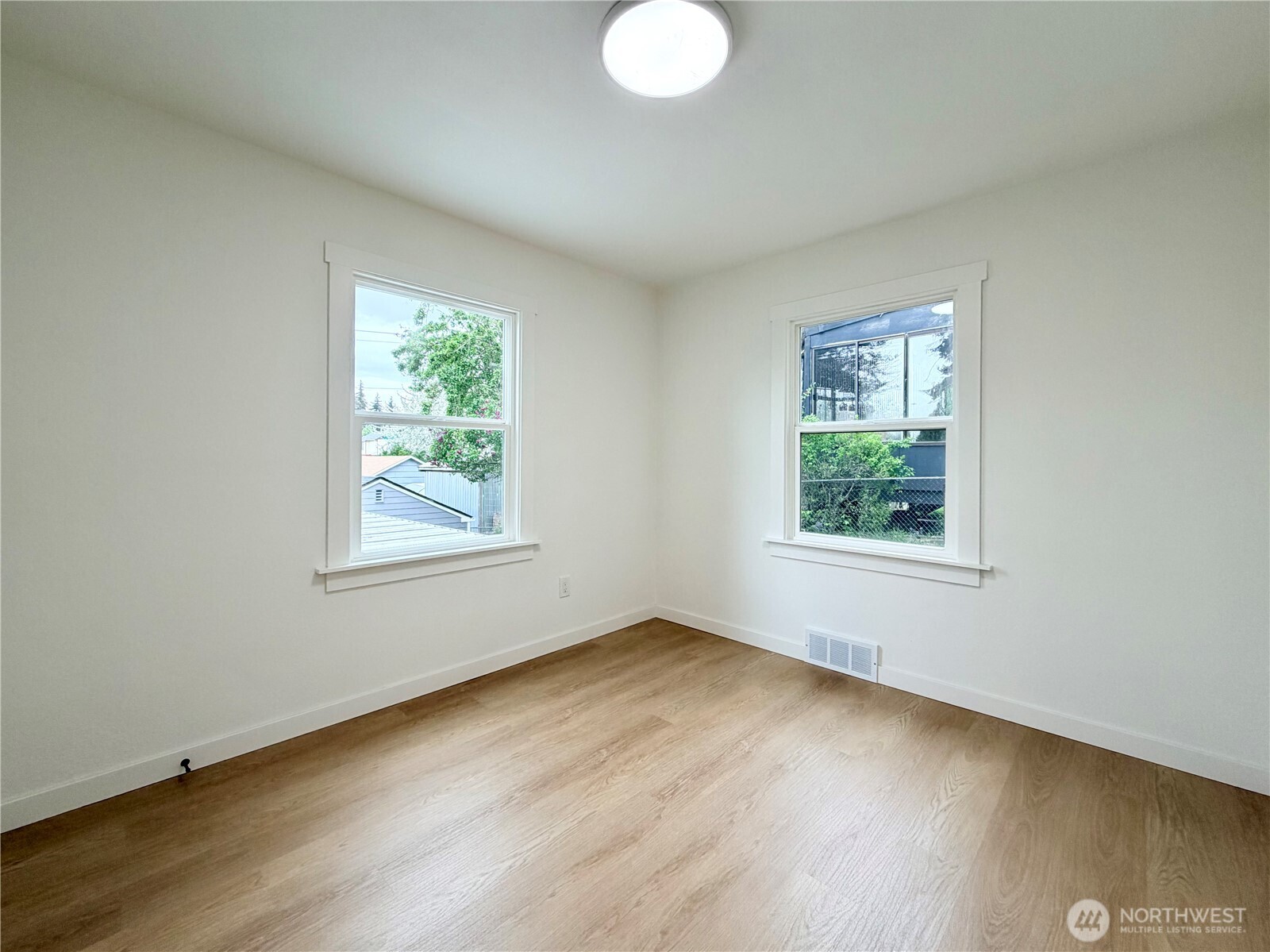 1944 S Ash Street , Tacoma, WA 98405