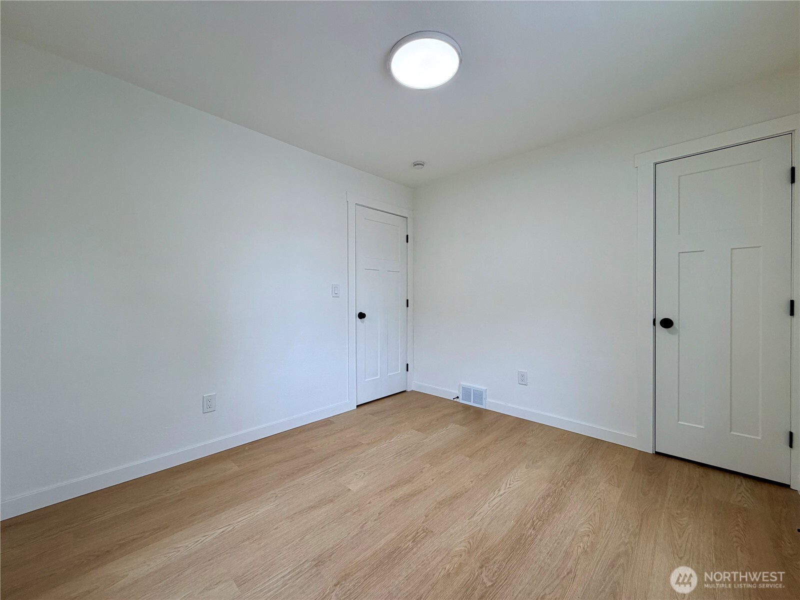 1944 S Ash Street , Tacoma, WA 98405