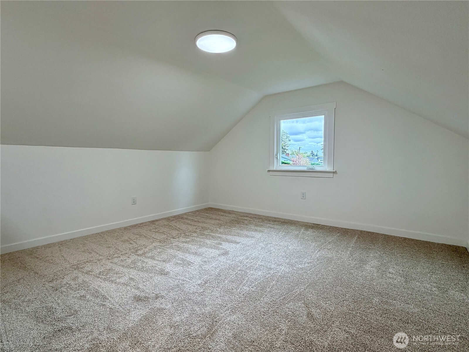 1944 S Ash Street , Tacoma, WA 98405
