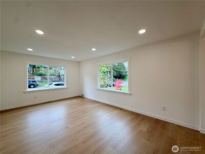 1944 S Ash Street , Tacoma, WA 98405 - Photo 8