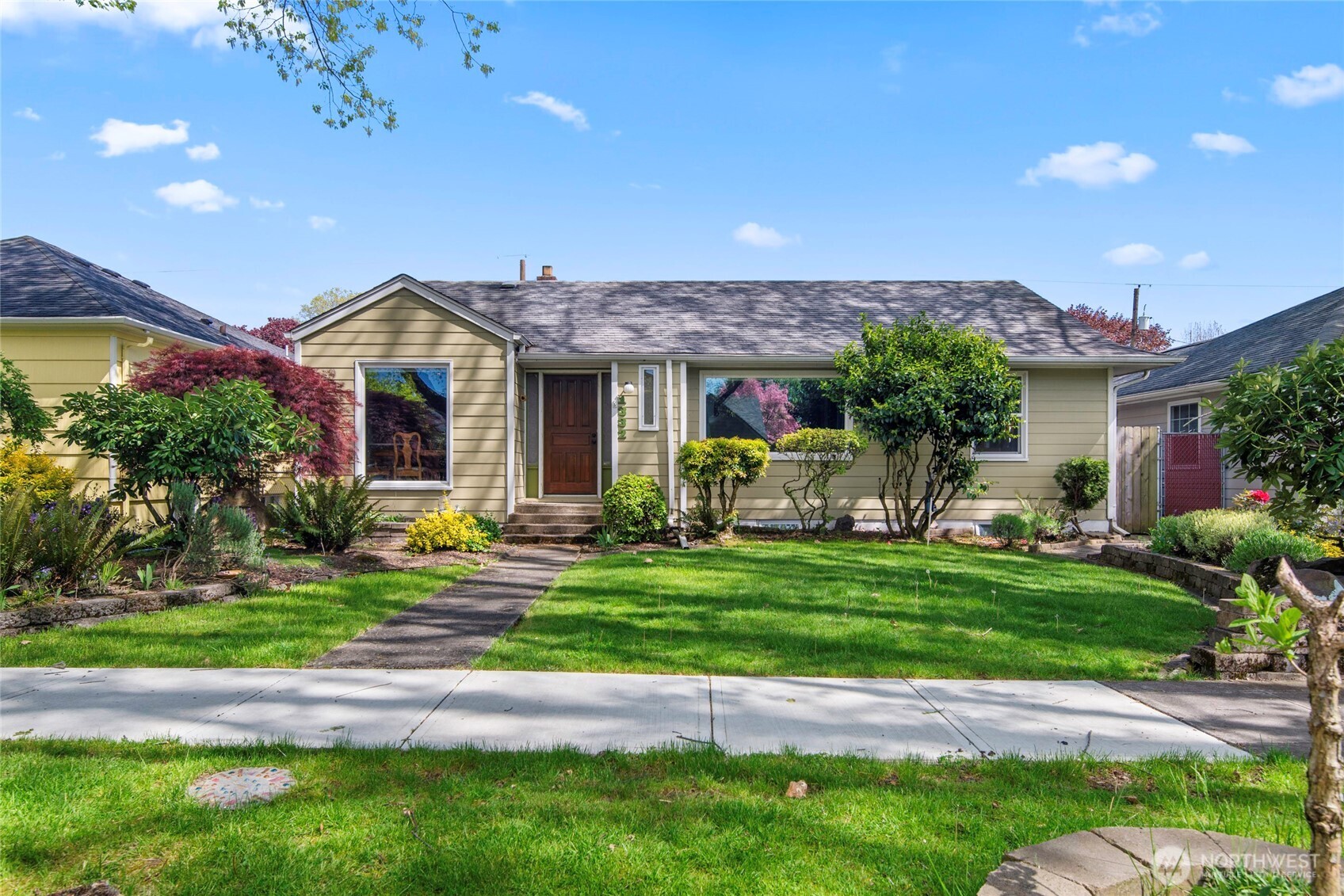 1332 22nd Avenue , Longview, WA 98632
