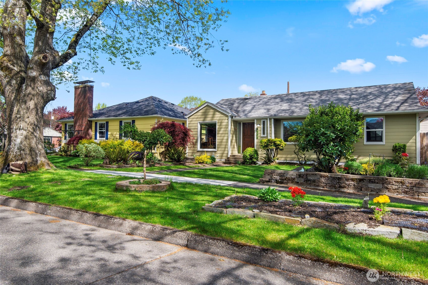 1332 22nd Avenue , Longview, WA 98632