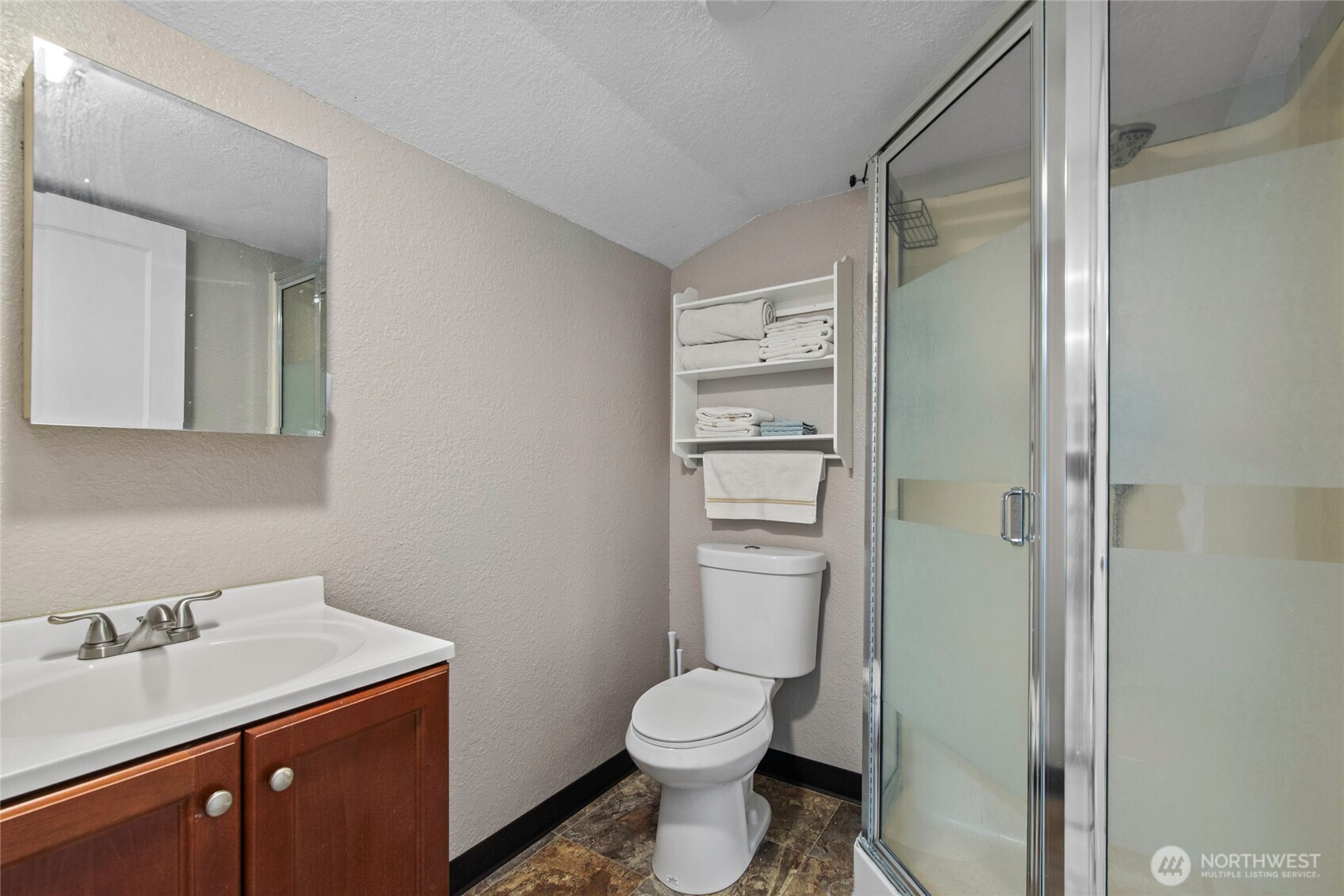 1332 22nd Avenue , Longview, WA 98632