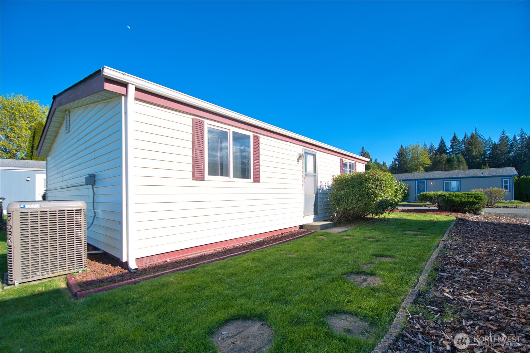 9900 Blomberg Street SW #9, Olympia, WA 98512