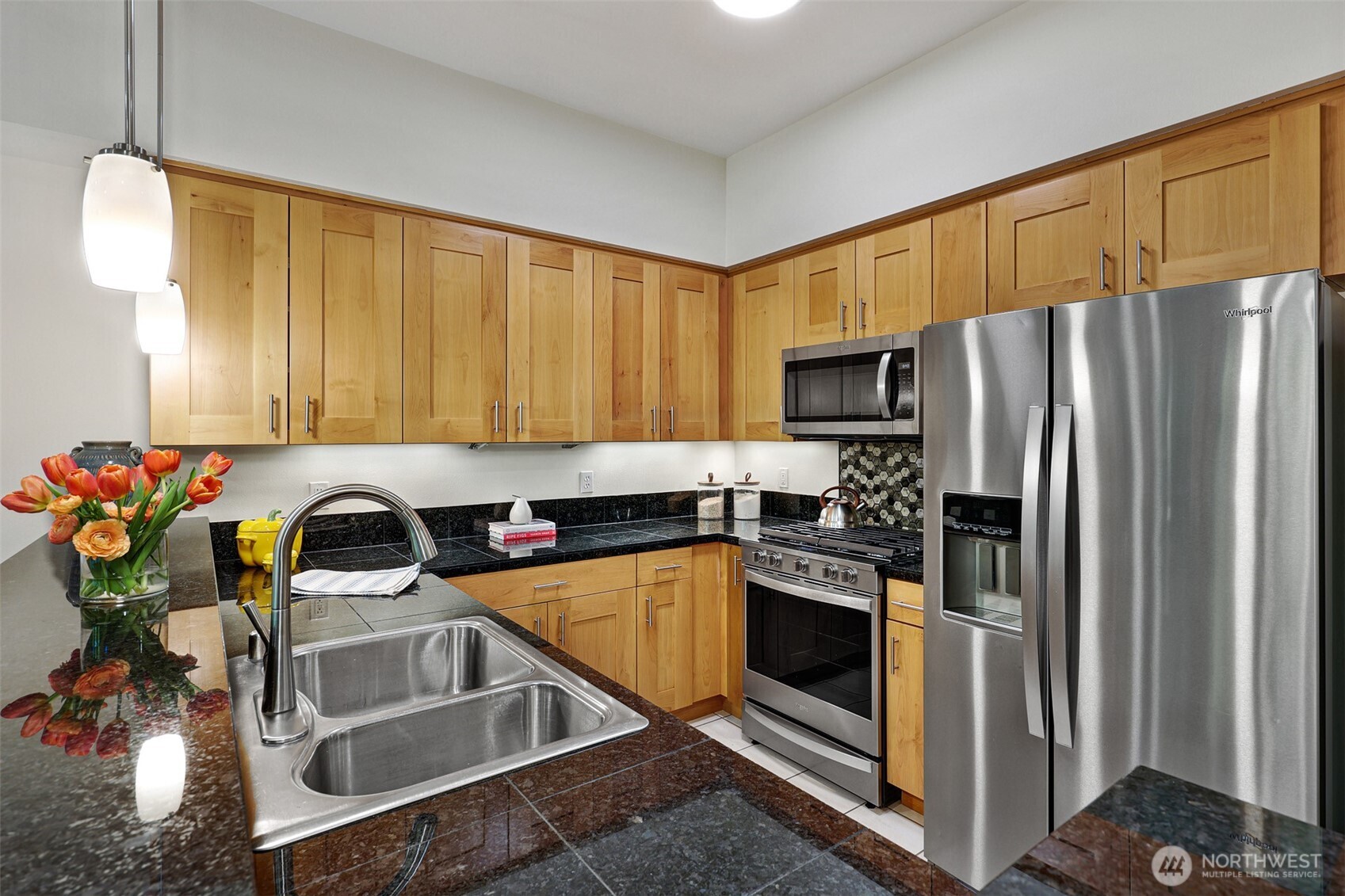 75 Pine Street #212, Edmonds, WA 98020