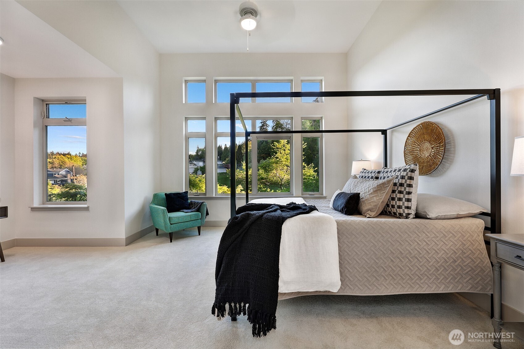 75 Pine Street #212, Edmonds, WA 98020