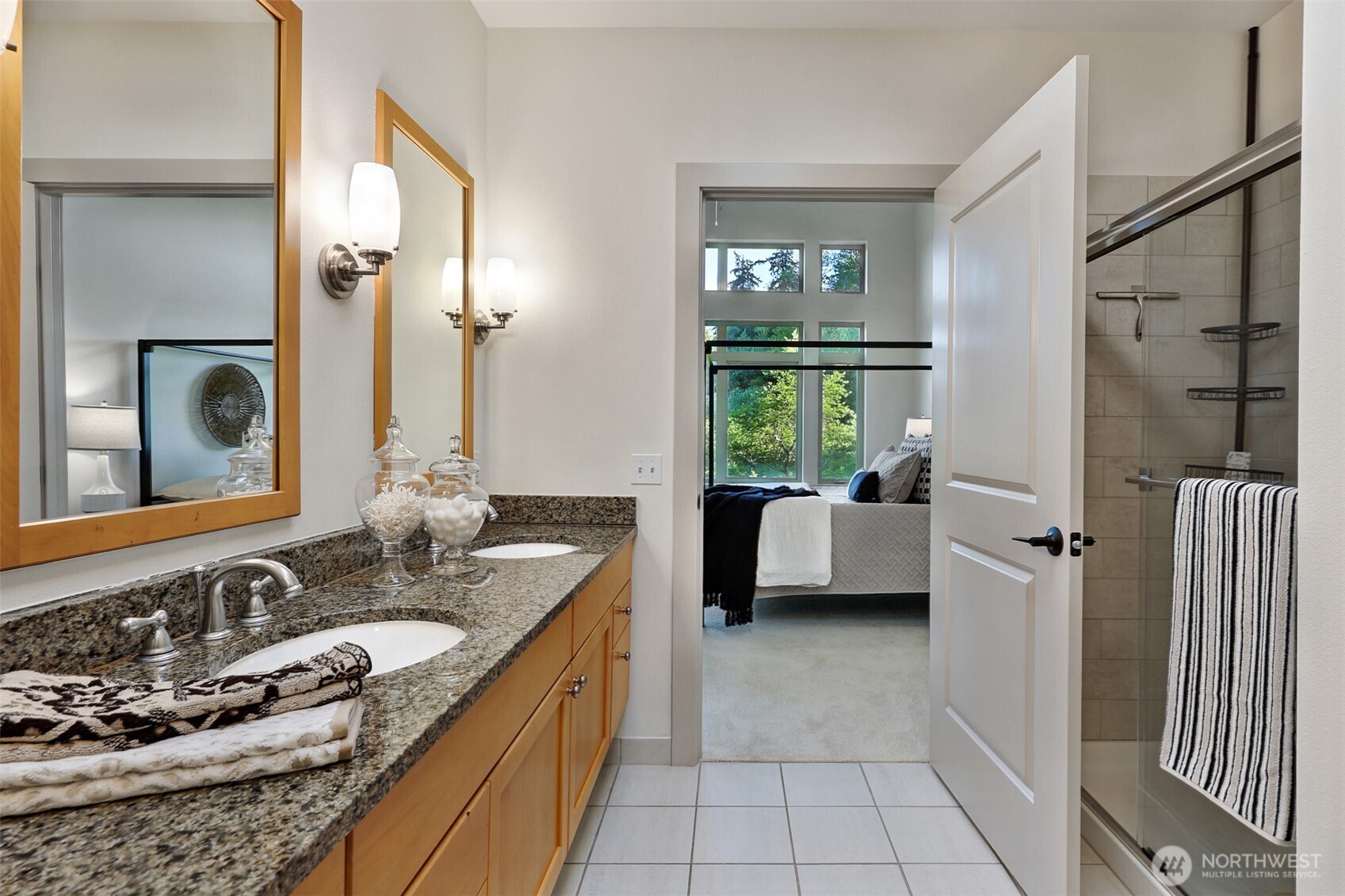 75 Pine Street #212, Edmonds, WA 98020