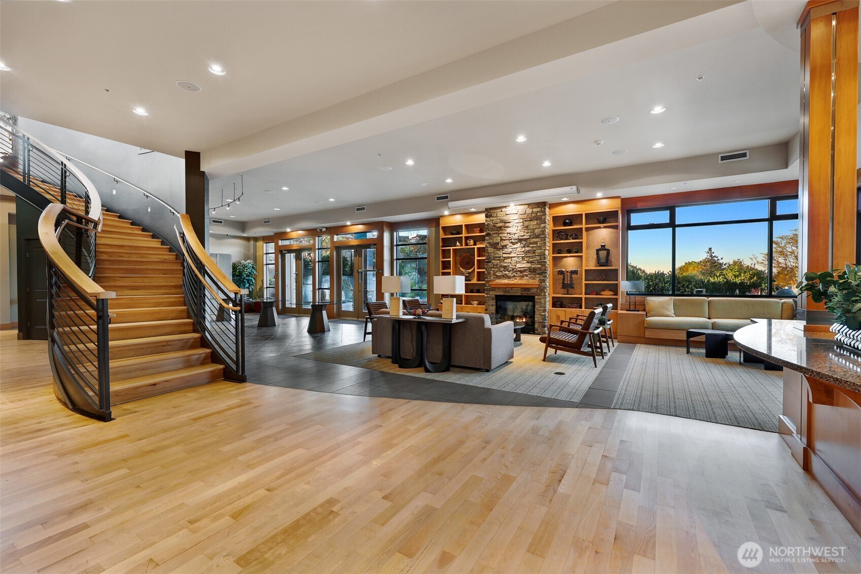 75 Pine Street #212, Edmonds, WA 98020