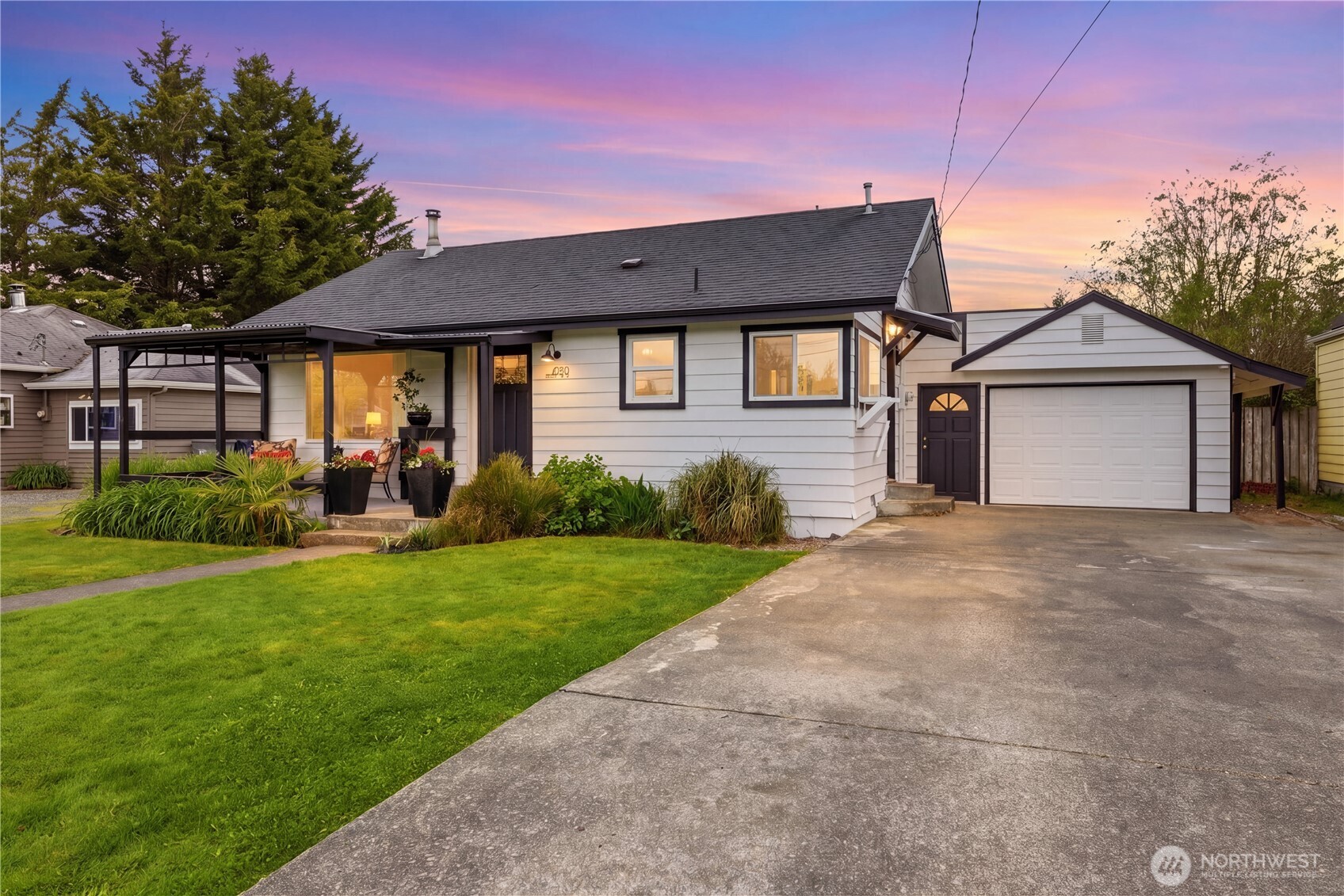 800 Myrtine Street , Enumclaw, WA 98022