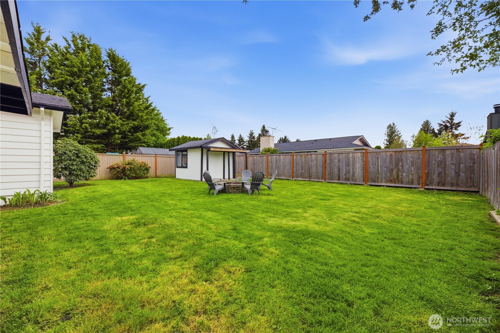 800 Myrtine Street , Enumclaw, WA 98022