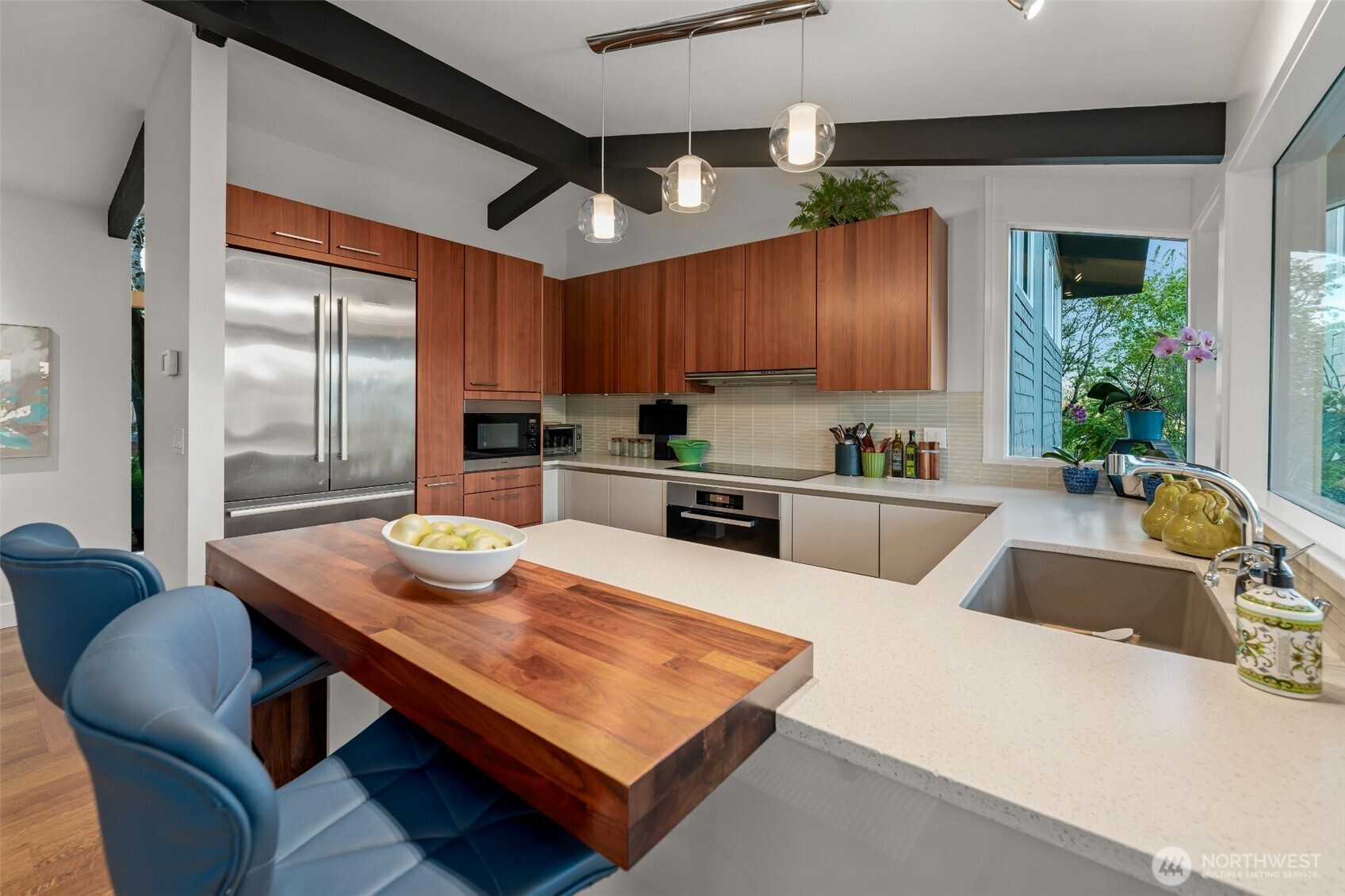 17825 NE 9th Street , Bellevue, WA 98008