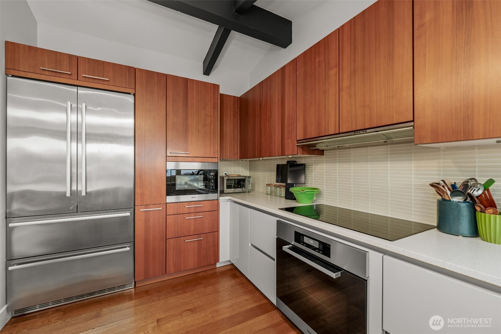 17825 NE 9th Street , Bellevue, WA 98008