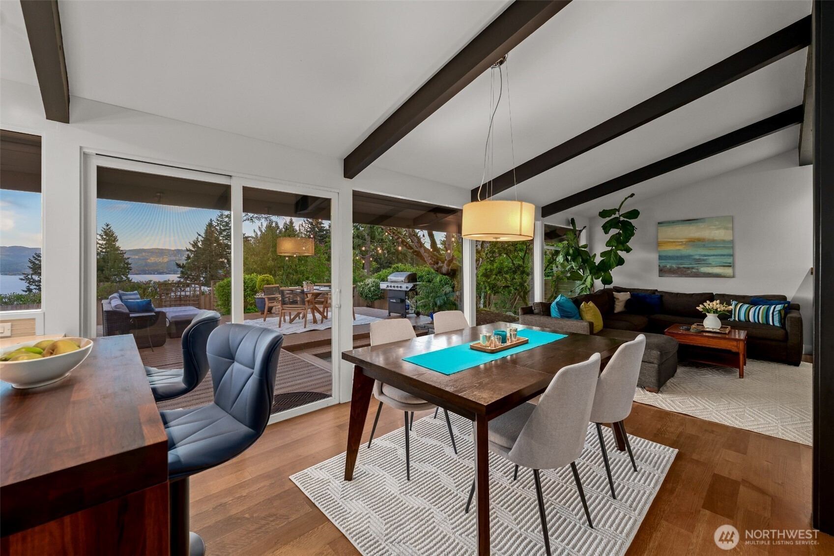 17825 NE 9th Street , Bellevue, WA 98008